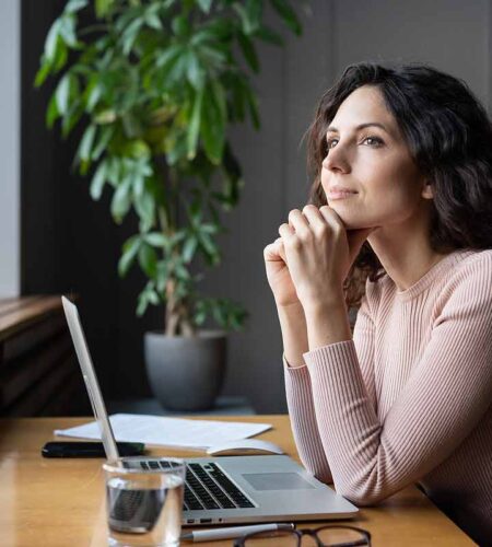 Navigating Career Transitions: How to Pivot Successfully in a Changing Job Market