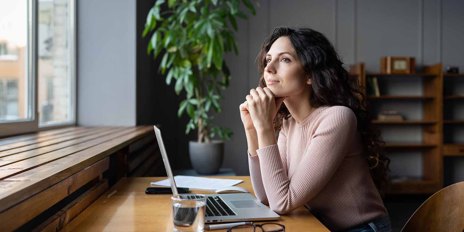 Navigating Career Transitions: How to Pivot Successfully in a Changing Job Market