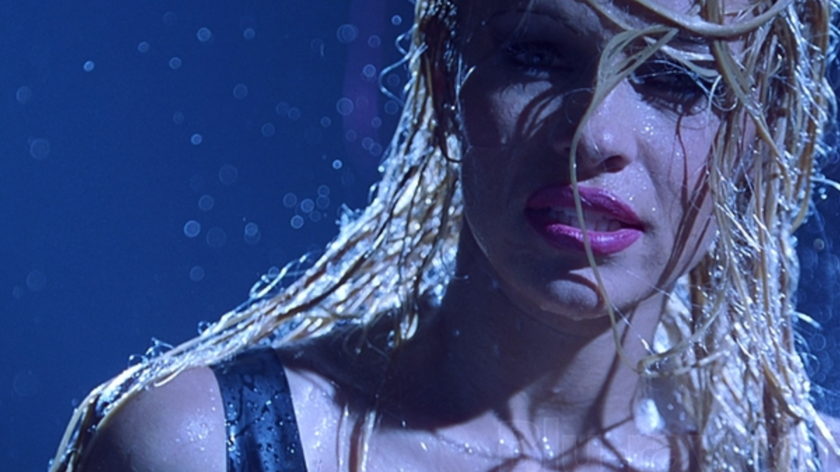 Barb Wire Proved That She's A Camp Queen