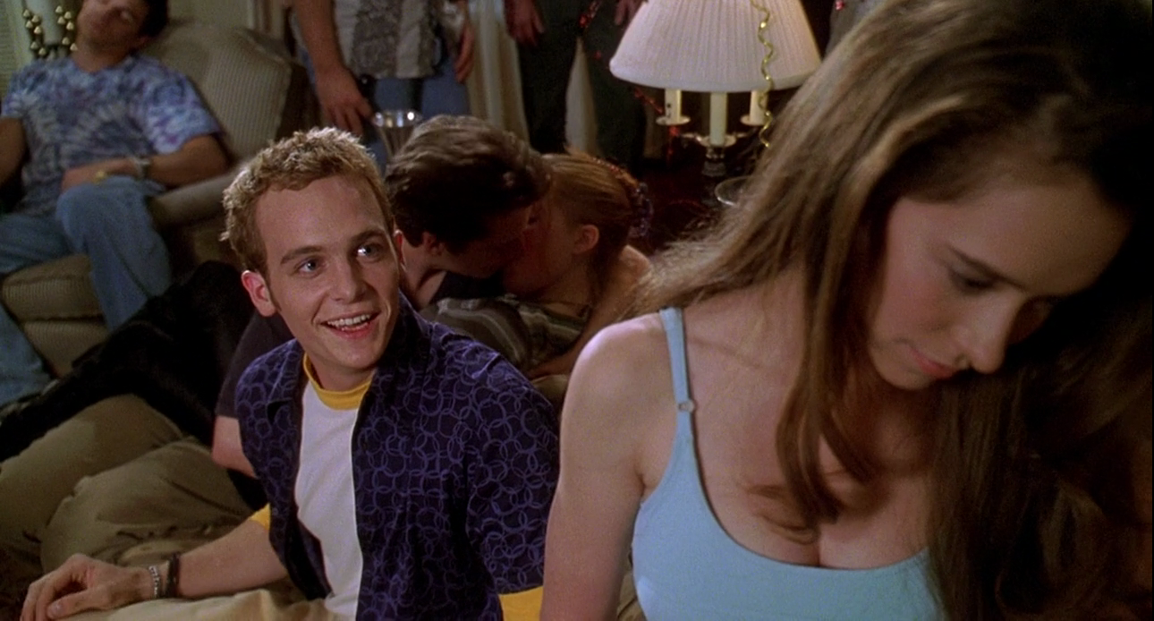 Ethan Embry and Jennifer Love Hewitt in Can't Hardly Wait
