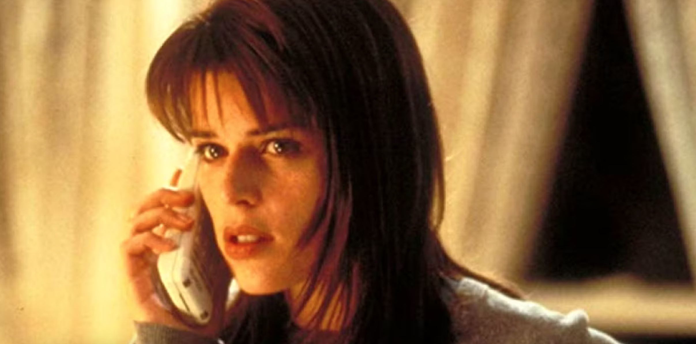 Neve Campbell